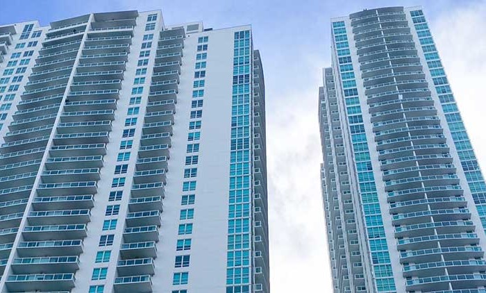 Plaza on Brickell East, 950 Brickell Bay Drive, Brickell